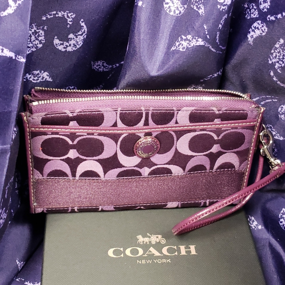 Coach wallet